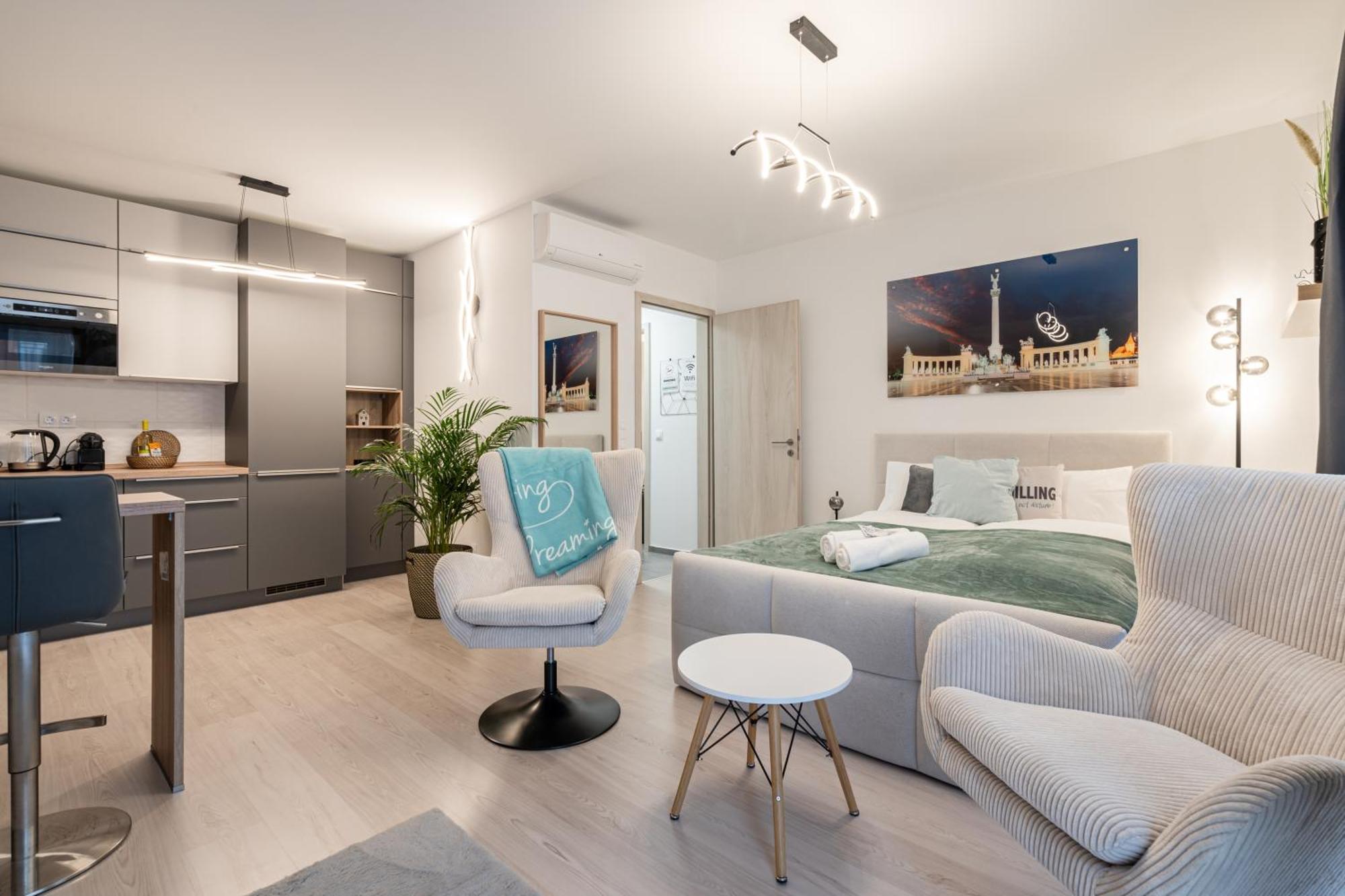 Heroes Square Apartment Budapest Esterno foto